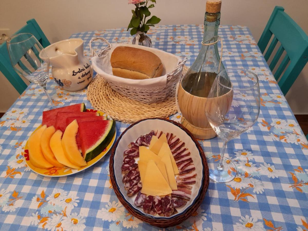 Authentic Istria&Pet Friendly Apartment Banko Near Rovinj Канфанар Екстериор снимка